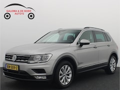 Volkswagen Tiguan - 1.4 TSI ACT Comfortline AUTOMAAT / TREKHAAK / NWE DRIEM / CARPLAY / CAMERA / NAVI / CLIMA