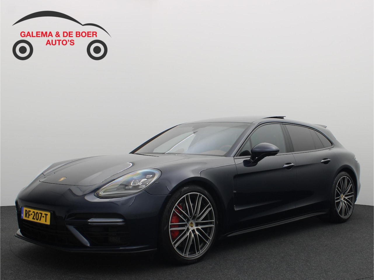 Porsche Panamera Sport Turismo - 4.0 Turbo 550PK / 770NM / TREKHAAK / CHRONO / DESIGN / 360GR CAMERA / STOELVERW / STOELKOE - AutoWereld.nl