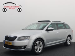 Skoda Octavia Combi - 1.2 TSI Greentech Elegance Businessline AUTOMAAT / TREKHAAK / RS-STOELEN / XENON / PANORAM