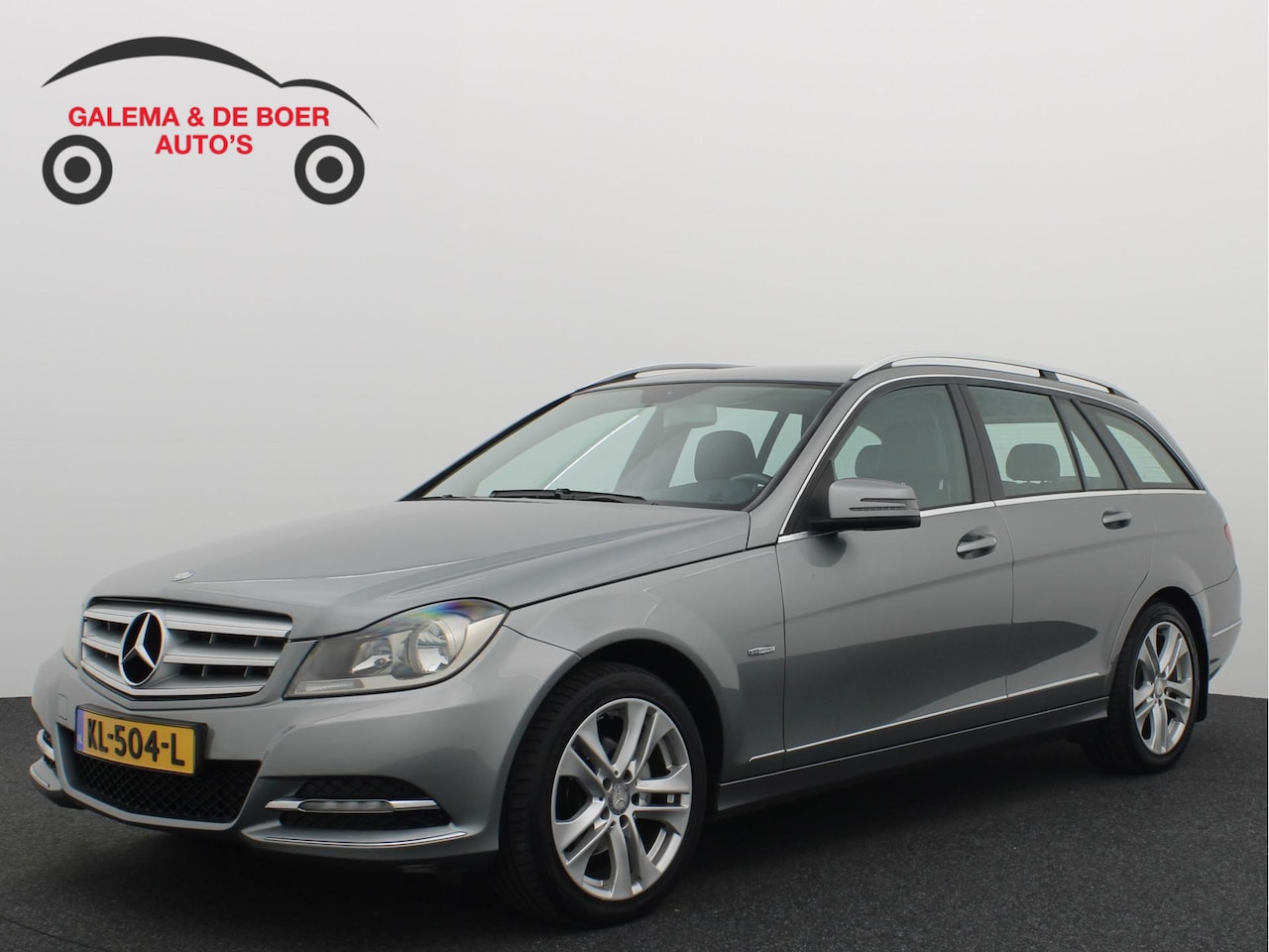 Mercedes-Benz C-klasse Estate - 180 Avantgarde AUTOMAAT / TREKHAAK / STOELVERW / NAVI / CLIMA / PDC / BLUETOOTH / CRUISE - AutoWereld.nl