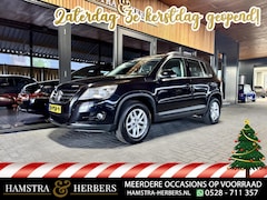 Volkswagen Tiguan - 1.4 TSI Sport&Style zwart