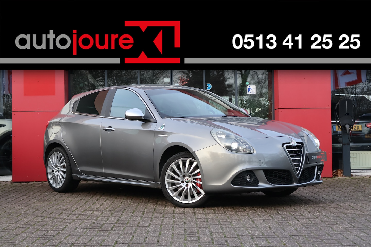 Alfa Romeo Giulietta - 1.4 T 170pk Distinctive | Origineel NL | Quadrifoglio Uitlaat | Blue&Me | LED Koplampen | - AutoWereld.nl