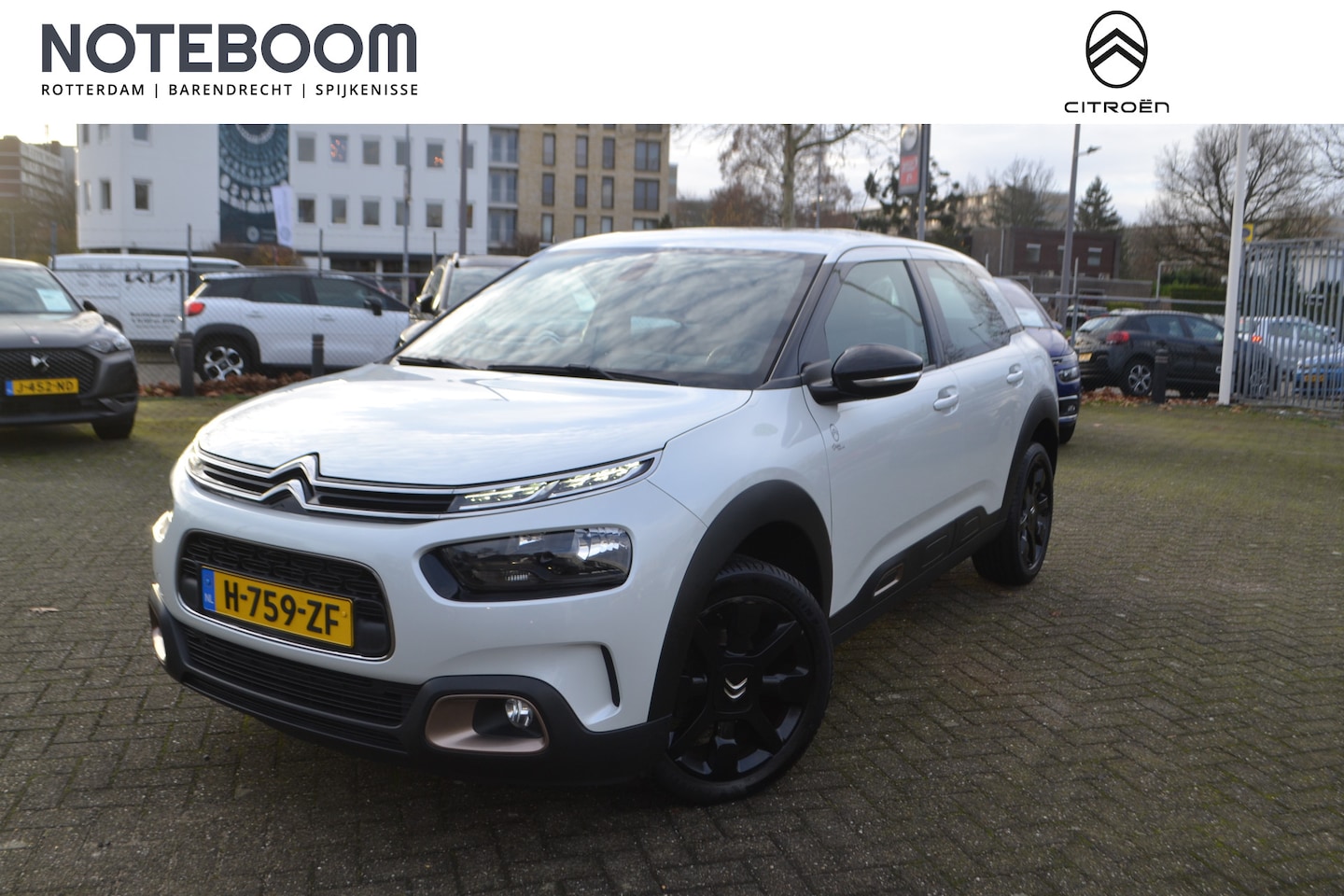 Citroën C4 Cactus - 1.2 PureTech Origins 110PK I NAVIGATIE I COMFORT SEATS I L.M. VELGEN ZWART I PARKEERSENSOR - AutoWereld.nl