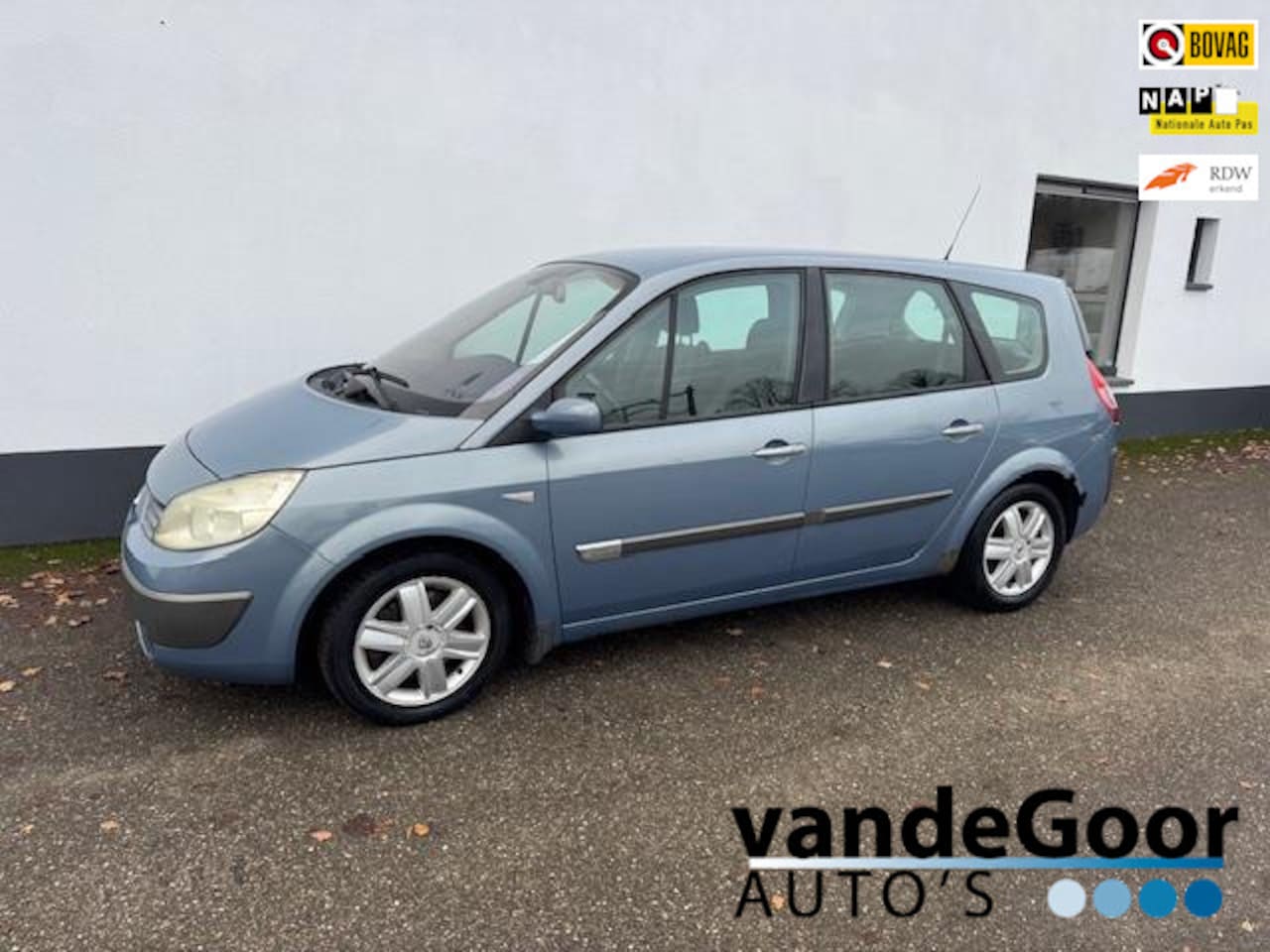 Renault Grand Scénic - 2.0-16V Dynamique Luxe 2.0-16V Dynamique Luxe, '04, apk 07-26, inruilkoopje ! - AutoWereld.nl