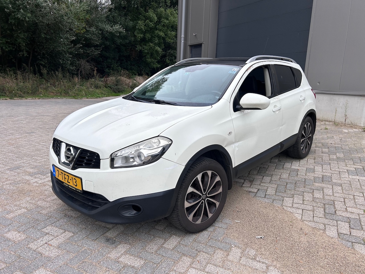 Nissan Qashqai - 2.0 Connect Edition Clima Camera Pano - AutoWereld.nl