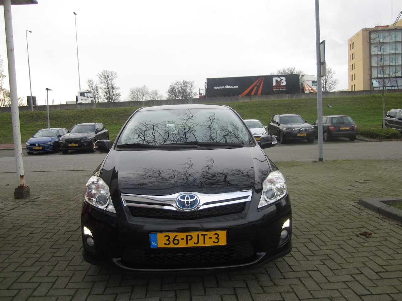 Toyota Auris - 1.8 Full Hybrid Executive 1.8 Full Hybrid Executive - AutoWereld.nl