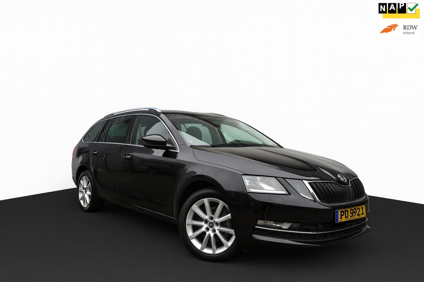 Skoda Octavia Combi - 1.0 TSI Greentech Style Business |KEYLESS|SCHUIFDAK| - AutoWereld.nl