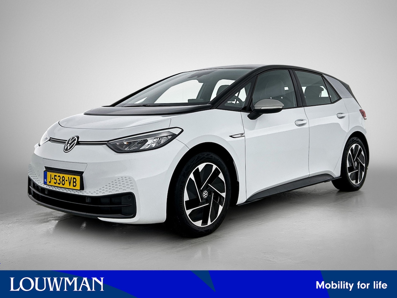 Volkswagen ID.3 - First 58 kWh | Origineel NL! | NAP! - AutoWereld.nl