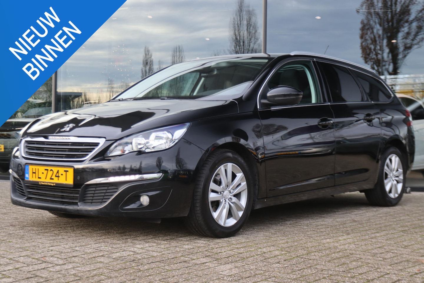 Peugeot 308 SW - 1.6 BLUEHDI BLUE LEASE EXECUTIVE PACK | PANO | LEDER | CAMERA | NAVI | TREKHAAK | CRUISE - AutoWereld.nl