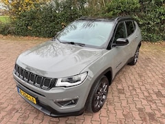 Jeep Compass - 1.3T S PANO/LEER/ACARPLAY/CAM/LED/TWOCOLOR EDITION
