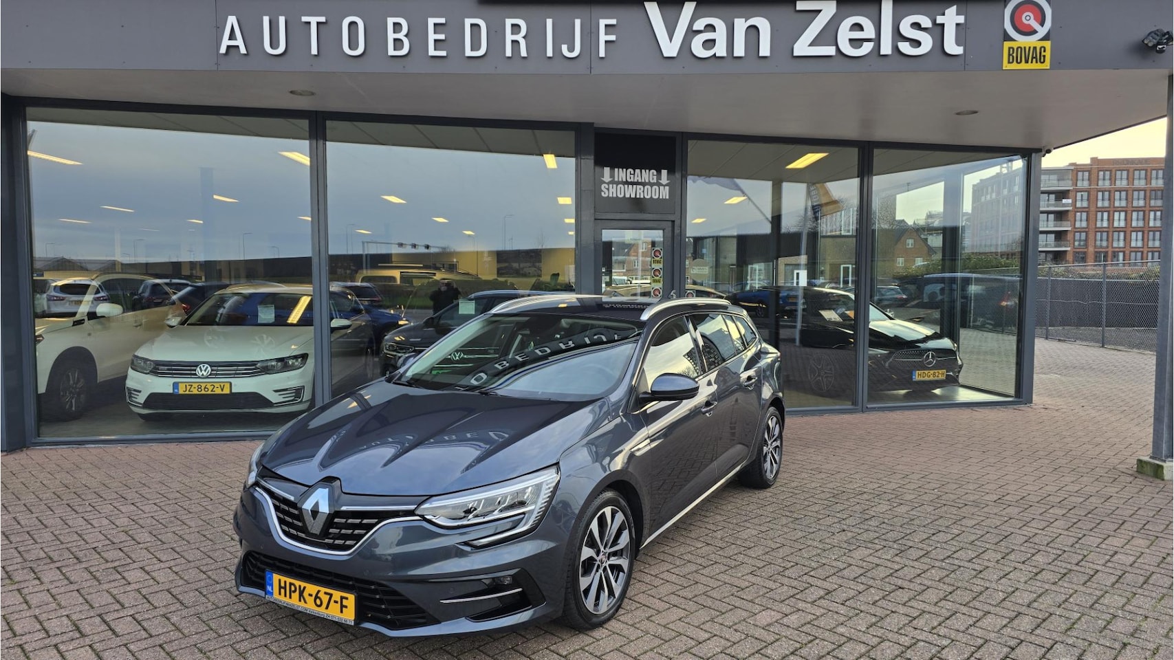 Renault Mégane Estate - 1.3 TCe 140 Techno * 6 Bak *Keyless entry/ Start*Head-up display*Achteruitrijcamera*Ledere - AutoWereld.nl