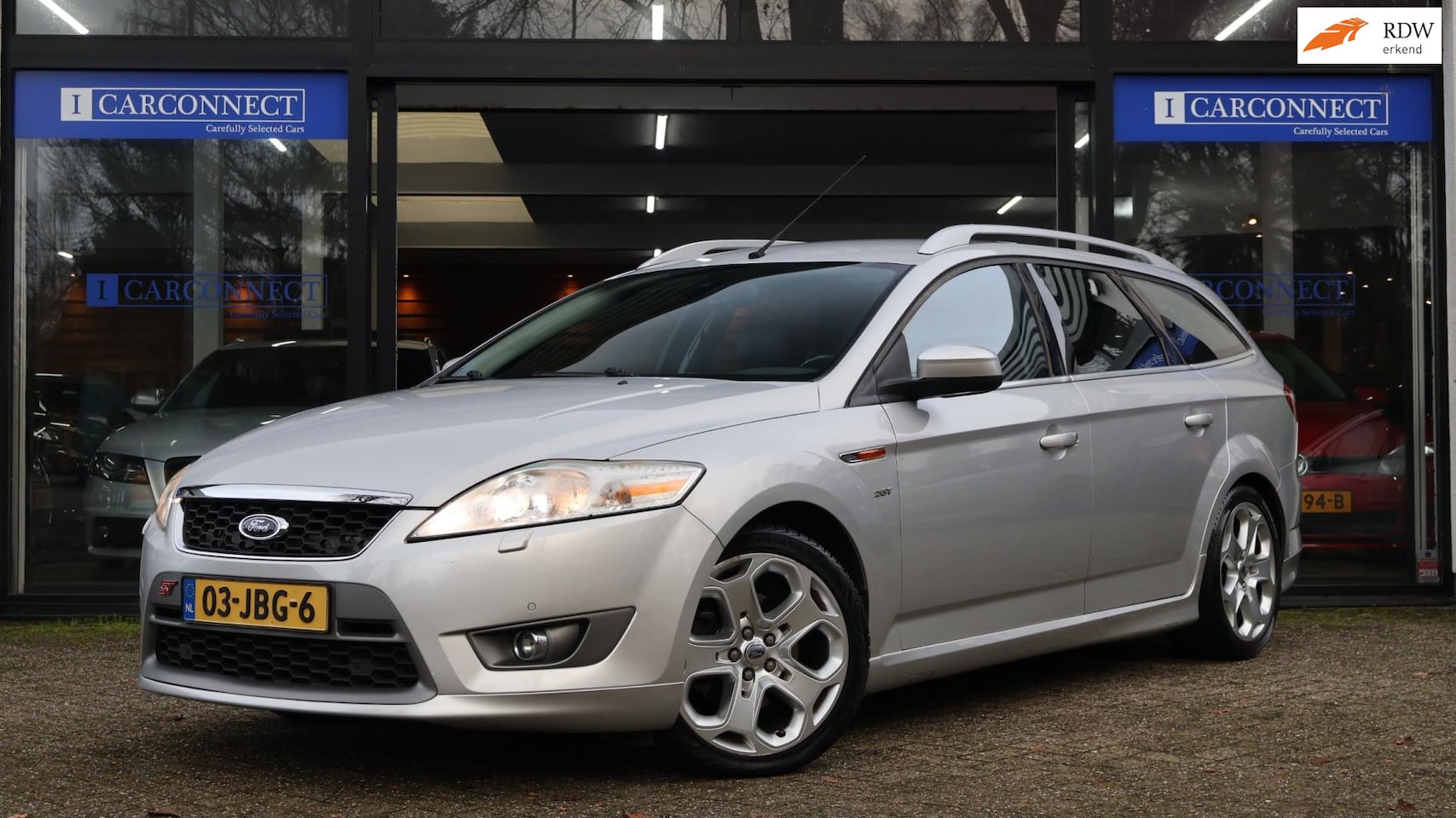 Ford Mondeo Wagon - 2.5-20V Titanium 220pk|ST|PDC|Xenon|NAP|Youngtimer|Volle uitvoering. - AutoWereld.nl