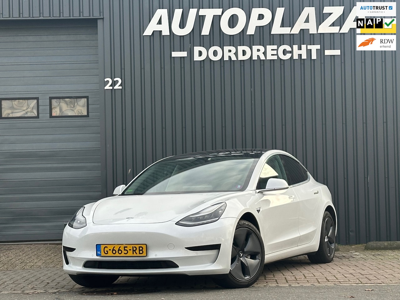 Tesla Model 3 - Standard RWD Plus 60 kWh - AutoWereld.nl
