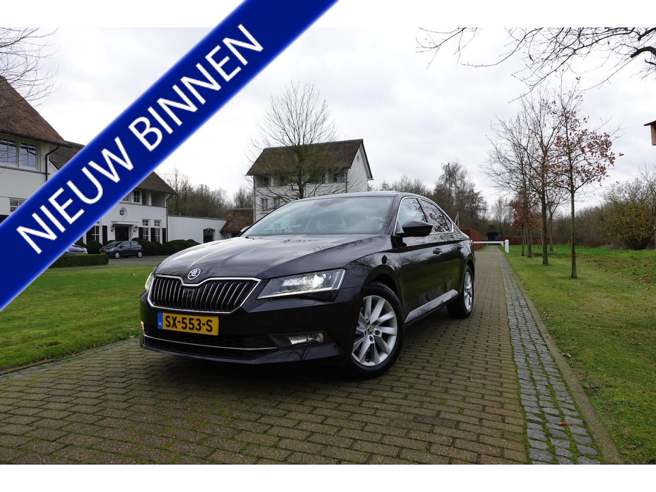 Skoda Superb - 1.4 TSI ACT Ambition Business | Trekhaak | DAB | Pano | Stoelverw | Elekt klep | CarPlay | - AutoWereld.nl