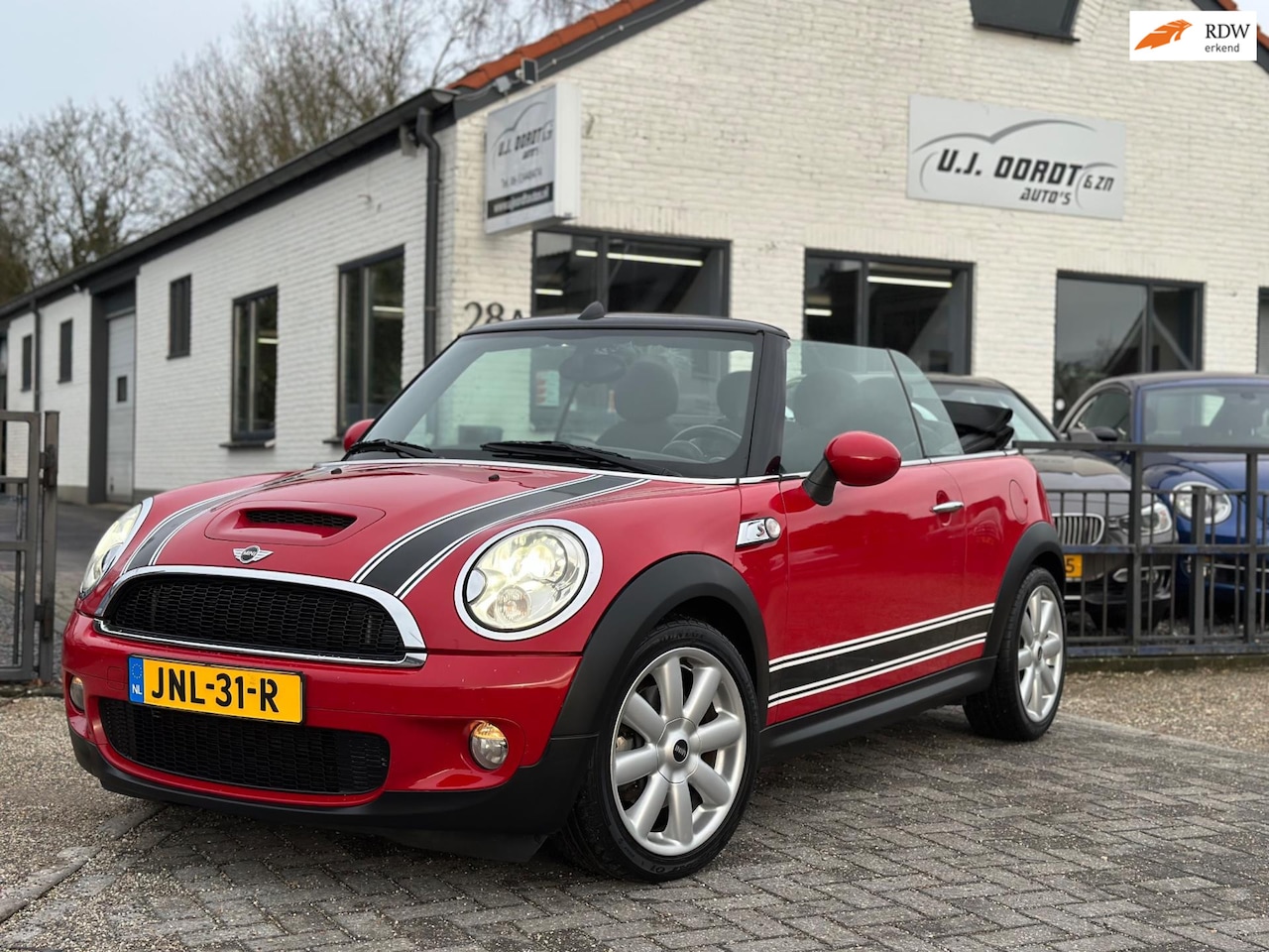 MINI Cabrio - Mini 1.6 Cooper S super leuke auto ! - AutoWereld.nl