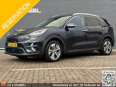 Kia e-Niro - ExecutiveLine 64 kWh | € 11.450, - NETTO | Leder | Climate | Cruise | Navi | Camera | Stoe