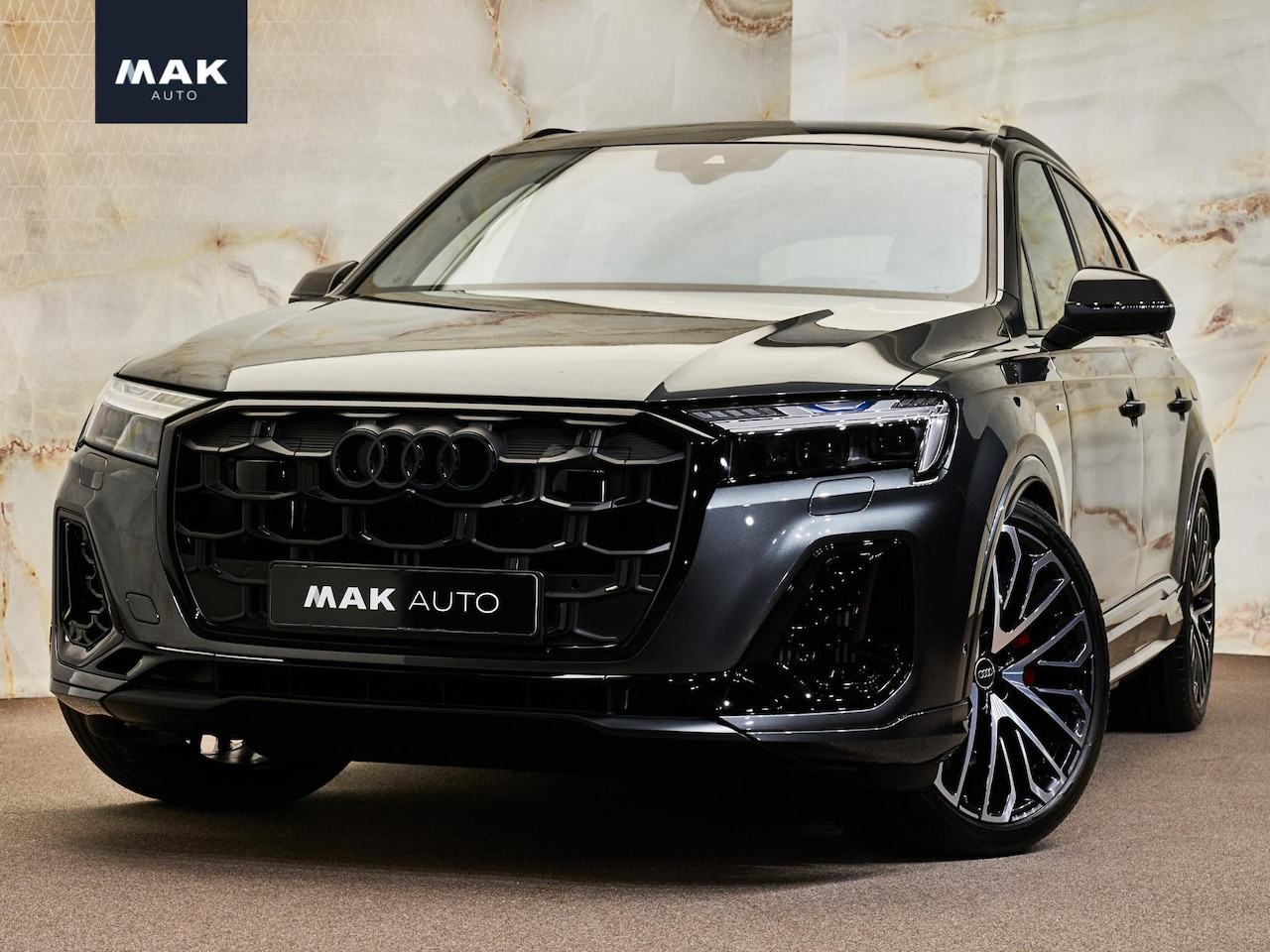 Audi Q7 - 60 TFSI e quattro Pro Line S Competition 60 TFSI e Quattro Pro Line S Competition, pano, B&O adv., carbon extr., nachtzicht, 4W-bes - AutoWereld.nl