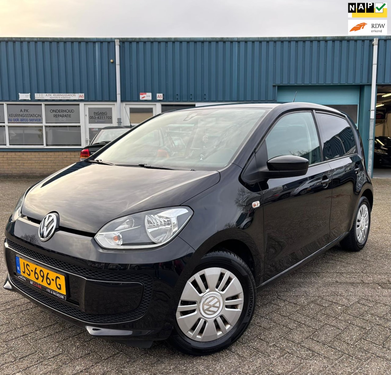 Volkswagen Up! - 1.0 move up! BlueMotion | Parkeersensoren achter | Navi | Bluetooth | EL Ramen | APK | - AutoWereld.nl