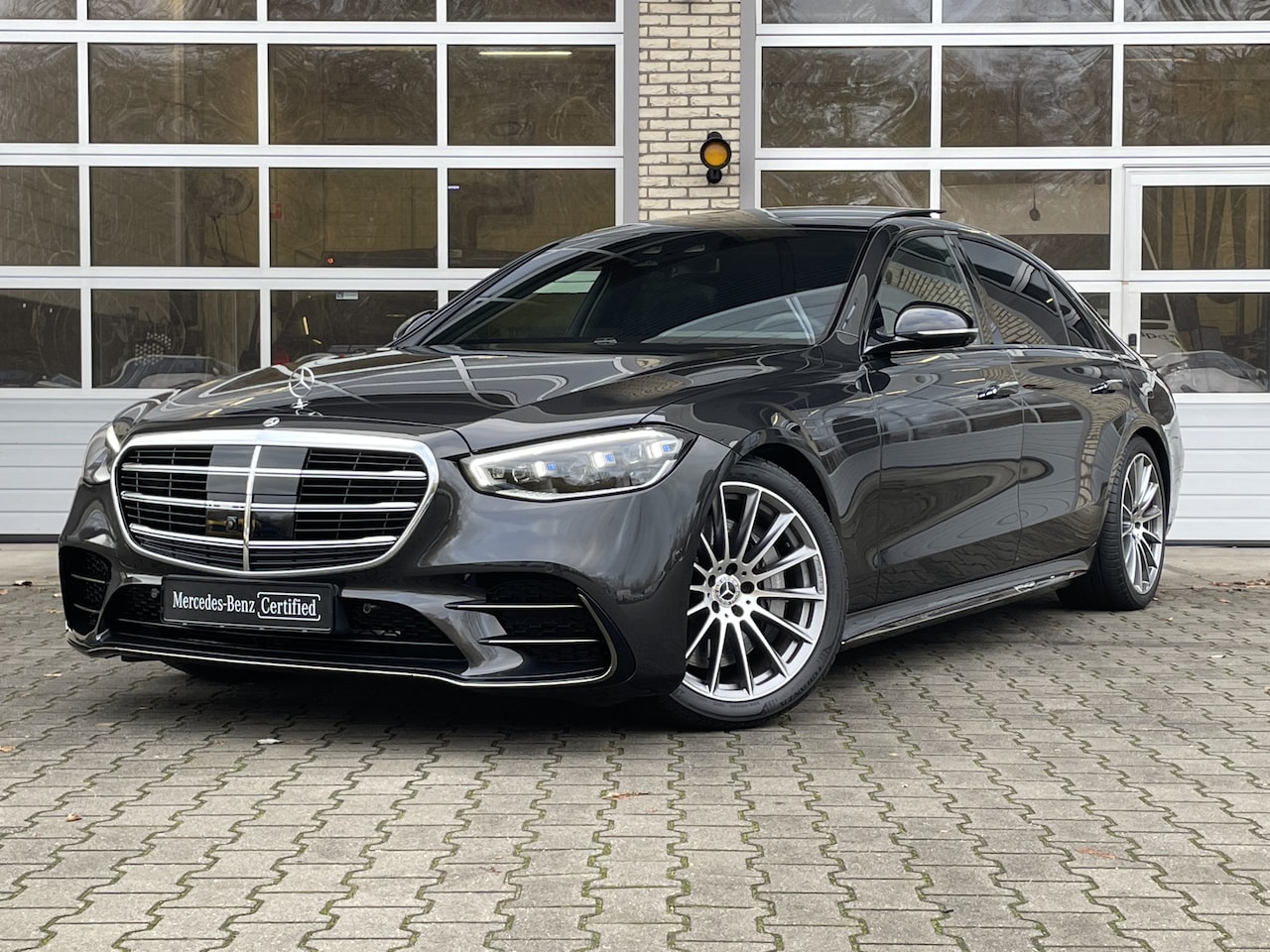 Mercedes-Benz S-klasse - S 450 e Lang AMG Line | Panoramadak | Achteras-sturing | Distronic | Elek. verstelbare sto - AutoWereld.nl
