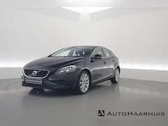 Volvo V40 - 1.6 T4 Momentum Aut. | Trekhaak | Navi | Cruise | PDC A | 17" | Clima