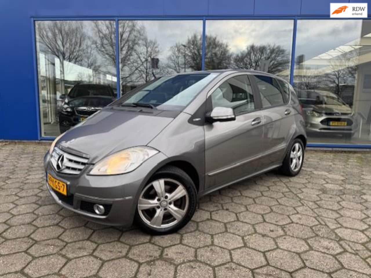 Mercedes-Benz A-klasse - 160 BlueEFFICIENCY Avantgarde Schuif dak - Elek. Ramen - AutoWereld.nl