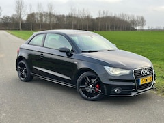 Audi A1 - 1.4 TFSI S-line Automaat (LEDER, 3X S-LINE, CRUISE, XENON, PARKEERSENSOREN, MULTIMEDIA, NL