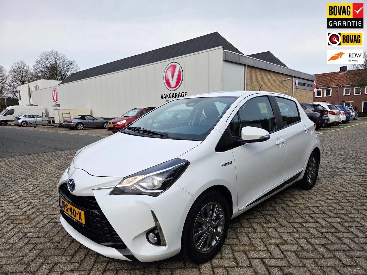 Toyota Yaris - 1.5 Hybrid Executive 1.5 Hybrid Executive - AutoWereld.nl