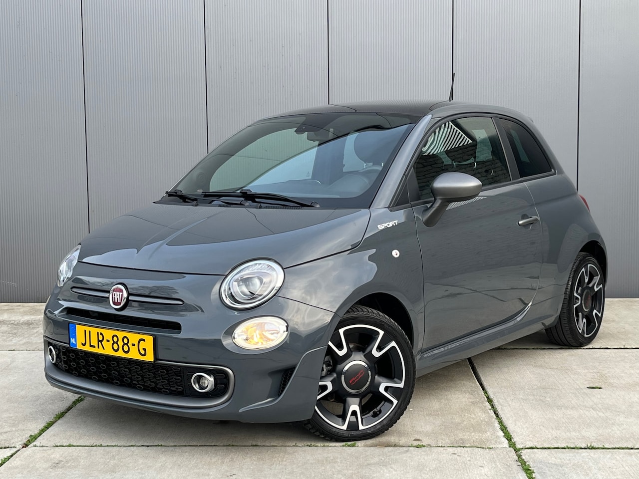 Fiat 500 - 1.0 Hybrid Sport / Panoramadak / Beats / Navigatie - AutoWereld.nl