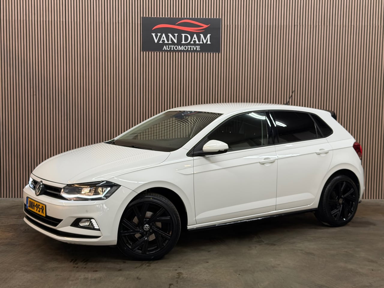 Volkswagen Polo - 1.6 TDI R-Line 2019 DSG LED CRUISE NAVI BLUETOOTH - AutoWereld.nl