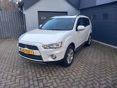 Mitsubishi Outlander - 2.0 Edition Two, Airco, Schuifkantel dak, Automaat, Stuurflippers, Parking system