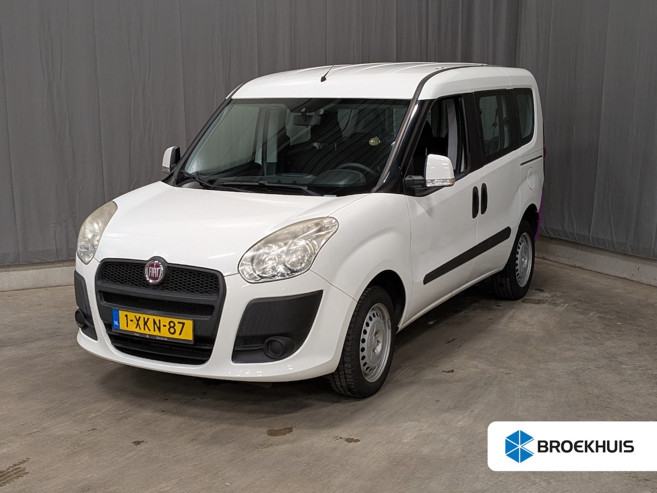 Fiat Doblò - 1.4 Pop Rolstoelvervoer Airco | Dubbele Zijdeur | Lage KM-Stand! | Rolstoelvervoer! | 5+1 - AutoWereld.nl
