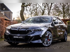 BMW i5 - xDrive40 84 kWh 4WD M Sport Pro Panorama 20" HUD ACC Trekhaak