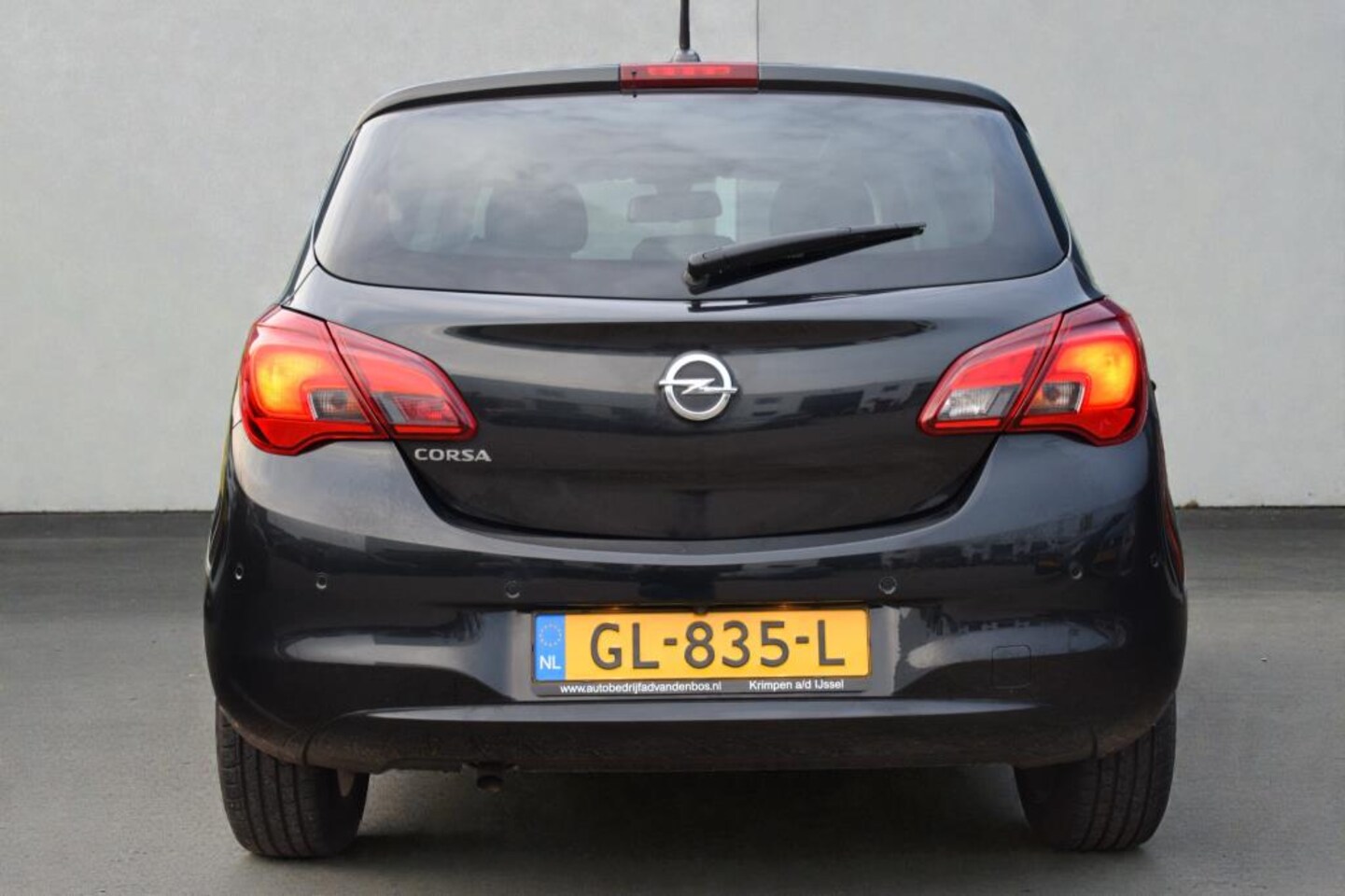 Opel Corsa - 1.4 Cosmo 1.4 Cosmo, stoel- en stuurverwarming, apple carplay, half lederen bekleding, schuifdak