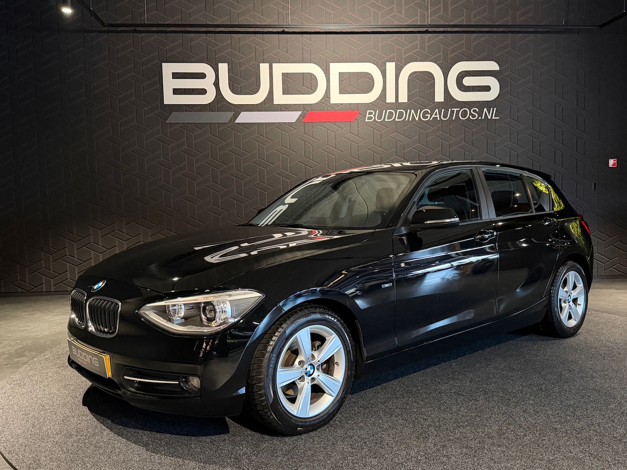 BMW 1-serie - 114i EDE Sportline | Xenon | Navi | Cruise - AutoWereld.nl