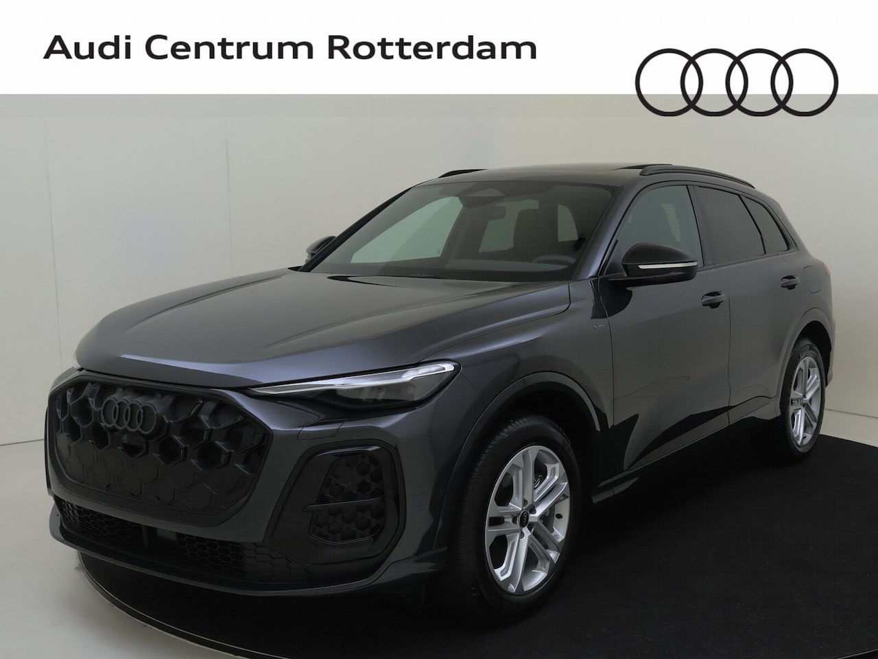 Audi Q5 - e-hybrid quattro S tronic 299pk S edition - AutoWereld.nl