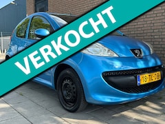 Peugeot 107 - 1.0-12V XS