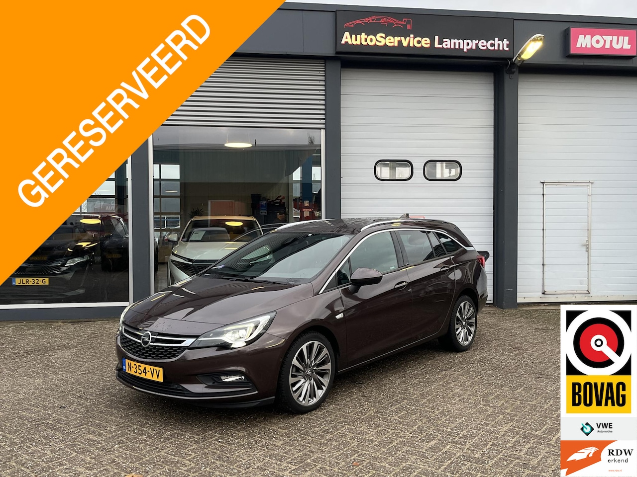 Opel Astra Sports Tourer - 1.4 Innovation Leer/Massage/Standkachel/Stoelkoeling/Trekhaak - AutoWereld.nl