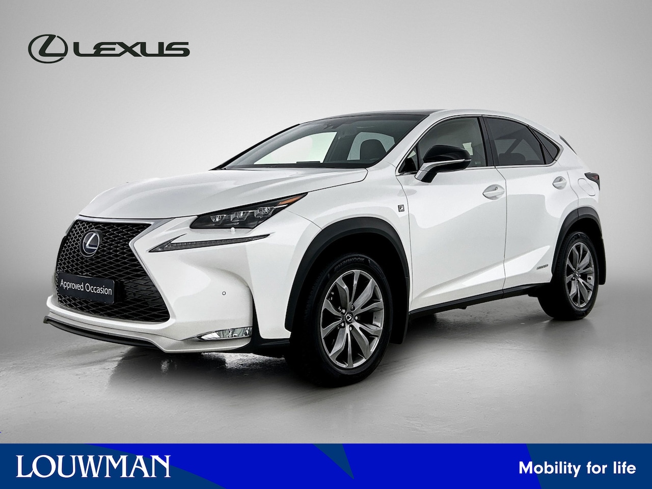 Lexus NX - 300h AWD F Sport Line | Trekhaak | Panorama dak | - AutoWereld.nl