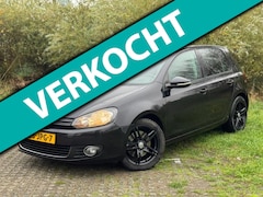 Volkswagen Golf - 1.8 TSI Highline LE 18T