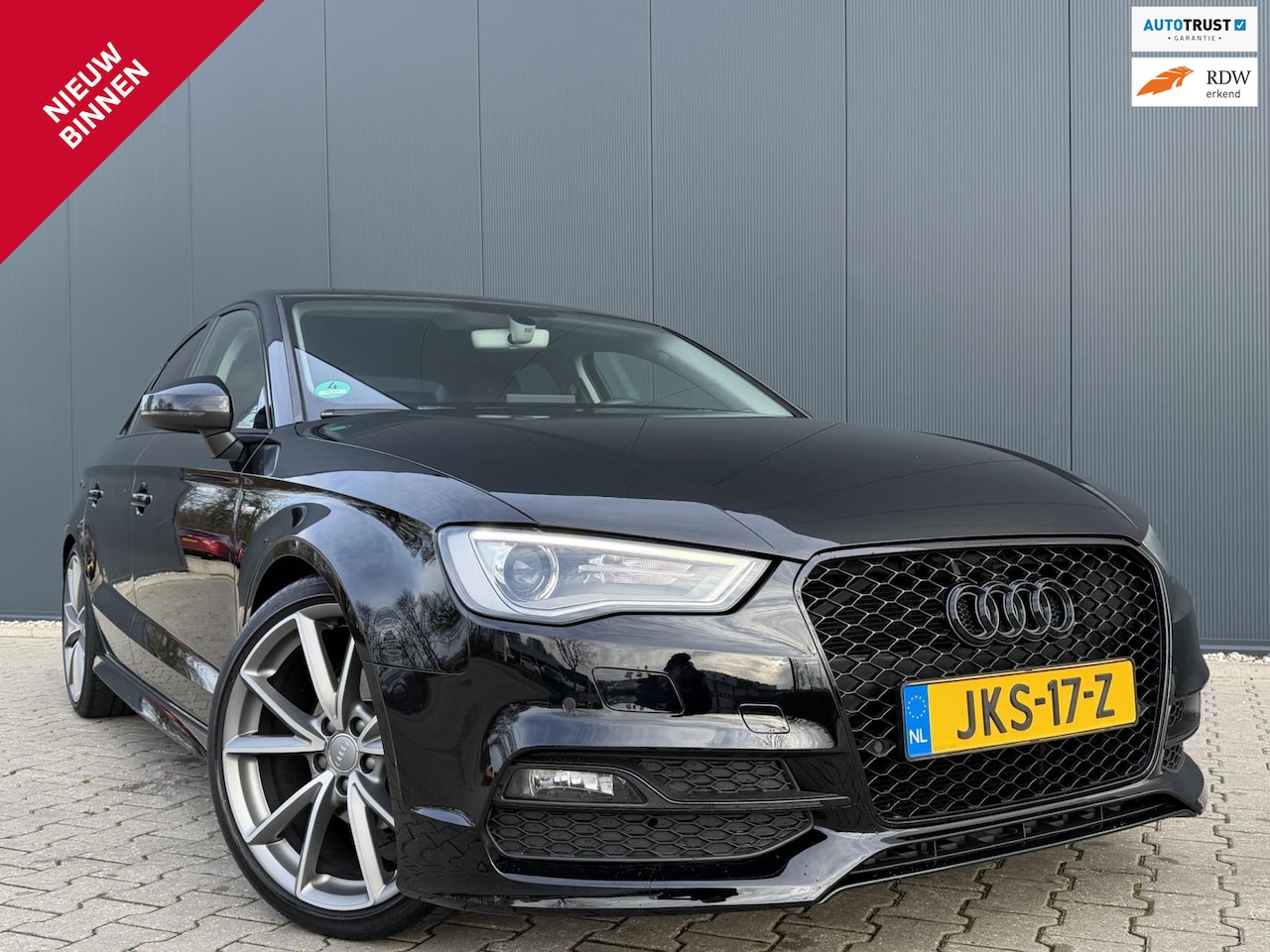 Audi A3 Limousine - 1.4 TFSI S-LINE 19'' | Leder | - AutoWereld.nl