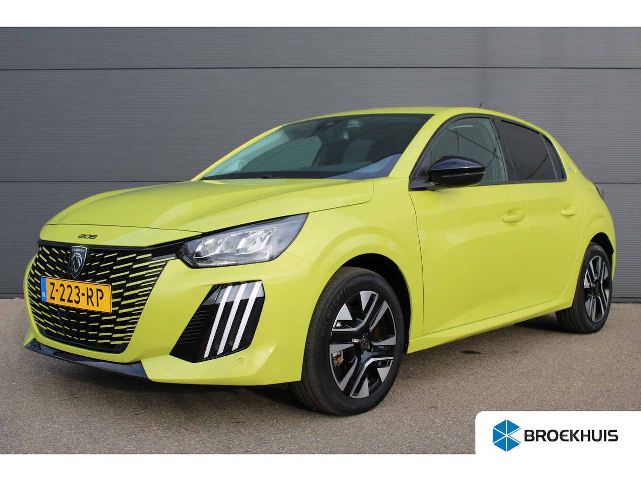 Peugeot e-208 - EV Style 50 kWh | Fase 3 laden | Navigatie | Stoelverwarming | Nieuw model | BTW | 23.000k - AutoWereld.nl