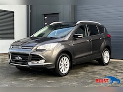 Ford Kuga - 1.5 150pk Titanium 1e eig. CAMERA WINTER PAKKET TREKHAAK