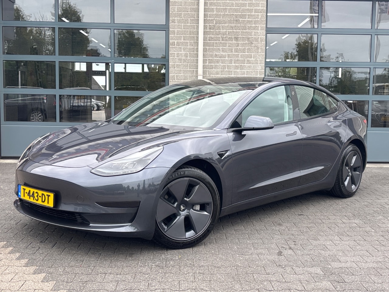 Tesla Model 3 - Standard RWD Plus 60 kWh | PANORAMADAK | NIEUW STAAT | - AutoWereld.nl