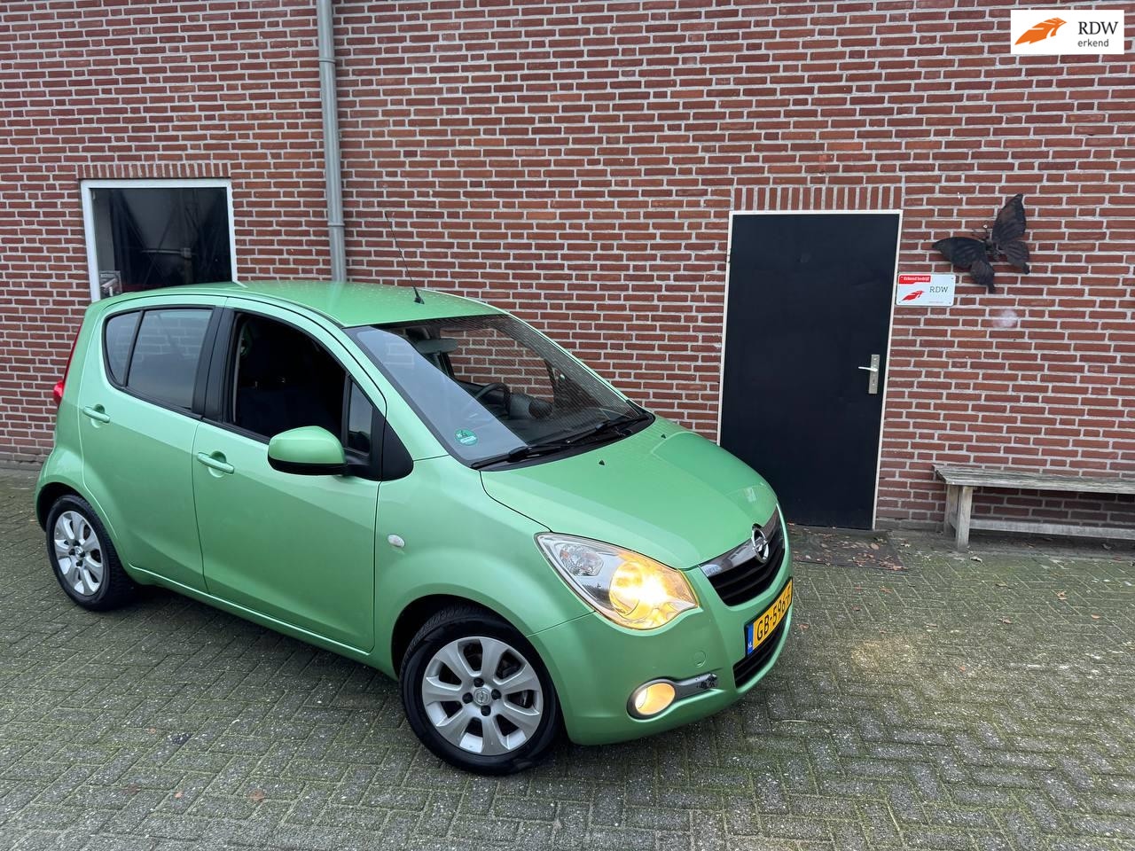 Opel Agila - 1.0 Essentia Airco, Nw APK, Trekhaak, Nette Auto - AutoWereld.nl