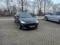 Ford Focus - 1.0 EcoBoost Hybrid ST Line X Business TREKHAAK DIGI DASH WINTERPACK CLIMA