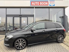 Mercedes-Benz B-klasse - 180 SPORT NIGHT EDITION 122PK NAVI/LED/2XPDC/S&S/ BI-XENON/18INCH.LMV 2 EIG./NL AUTO/KM=NA