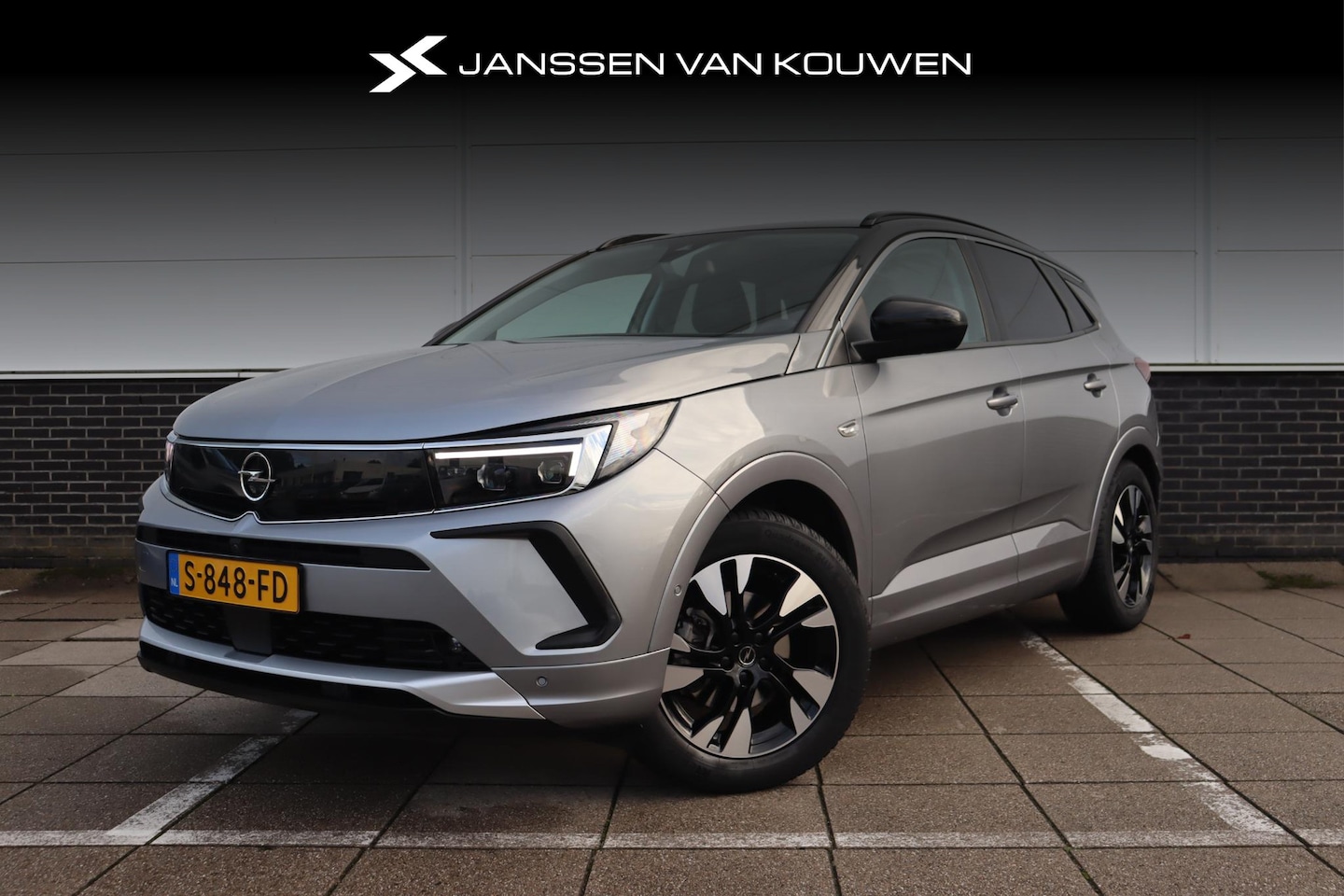 Opel Grandland - 1.2 Turbo Business Elegance * rondom Camera * Clima * Dodehoek * Trekhaak * - AutoWereld.nl