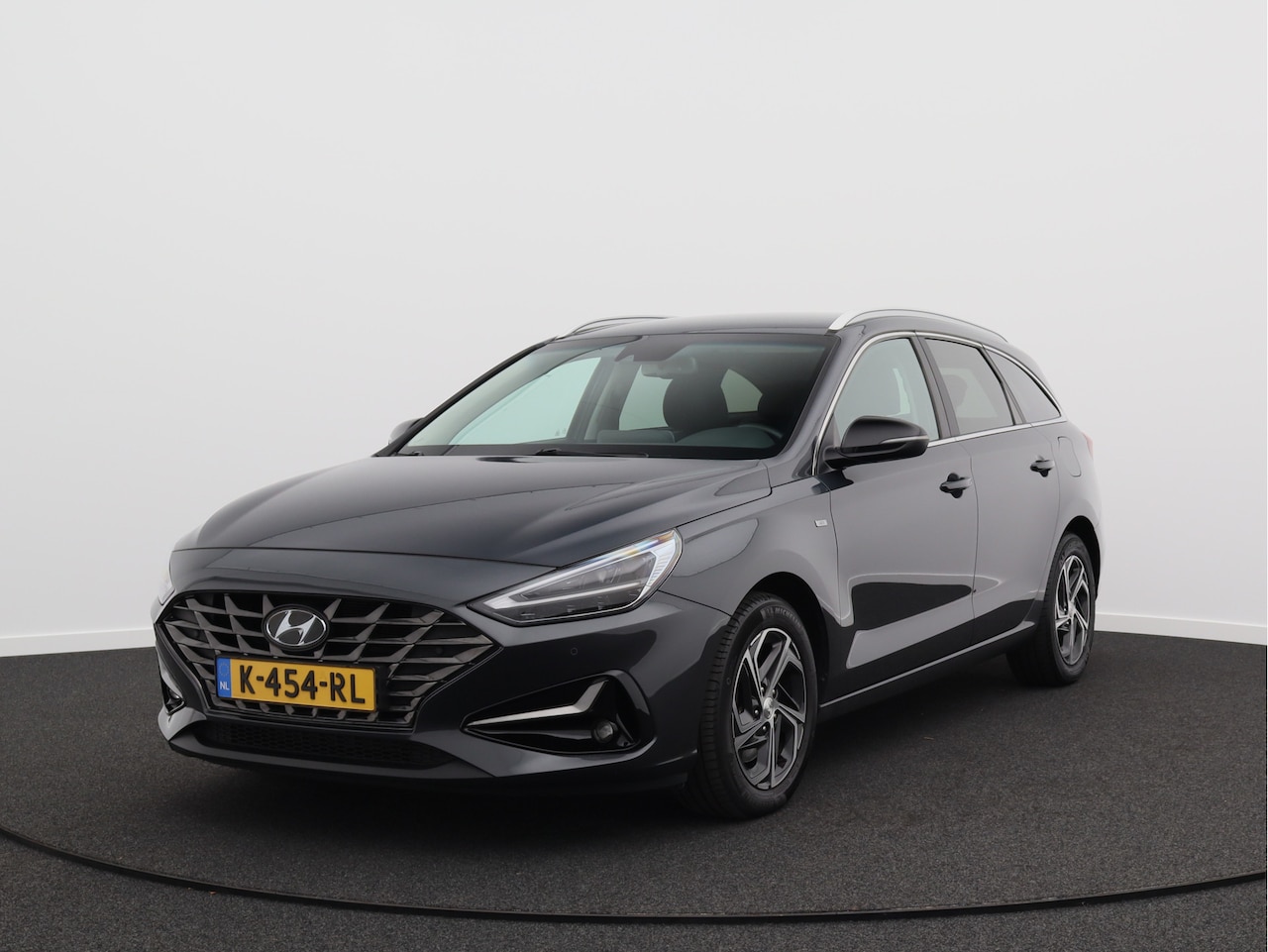 Hyundai i30 Wagon - 1.5 T-GDi MHEV Premium/ automaat/ compleet! - AutoWereld.nl