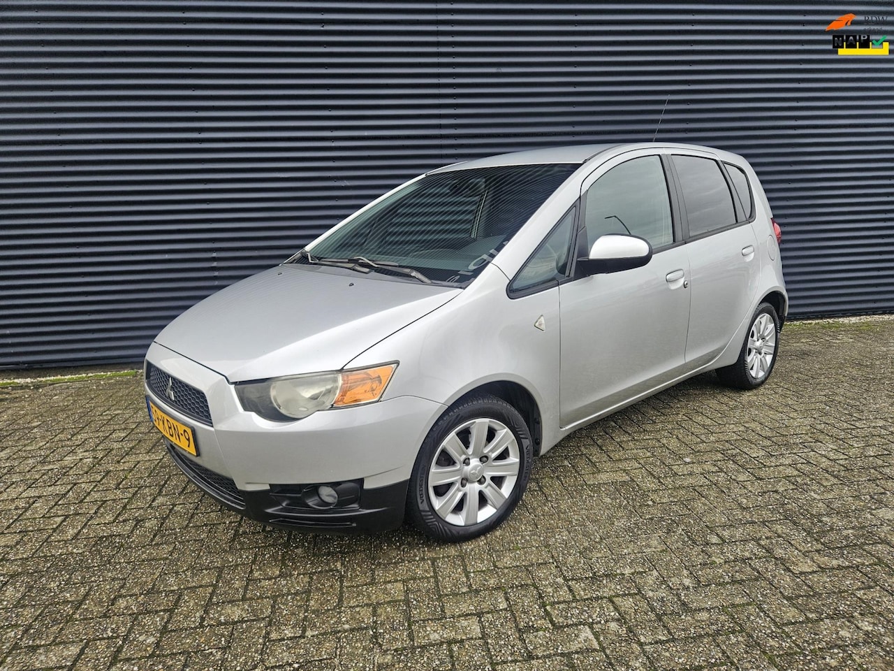 Mitsubishi Colt - - 1.3 | AUTOMAAT 5DRS | CRUISE | AIRCO | NAP! - AutoWereld.nl