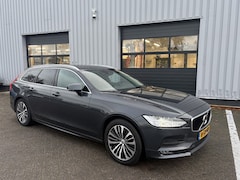 Volvo V90 - 2.0 T4 Momenrum Pro Pano I Trekhaak I All-in prijs